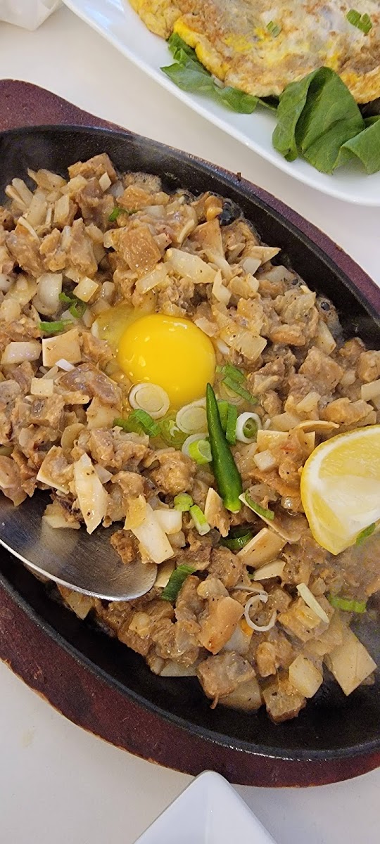 Kabayan Bistro Lounge And Banquet-10